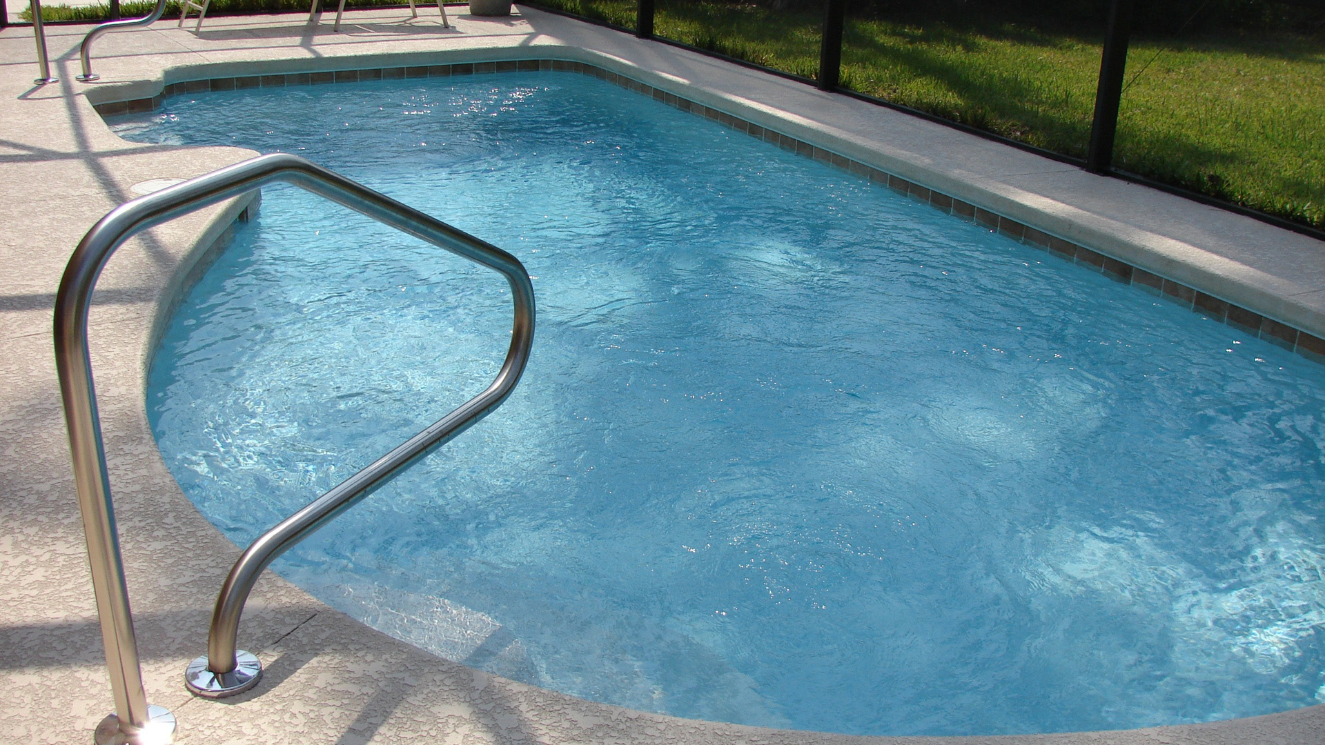 Pleasure Pools | Cool your pool